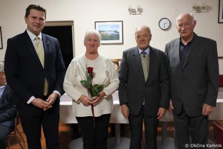 Slavnostna podelitev priznanj in cvetja diamantnim in zlatim parom  (12)